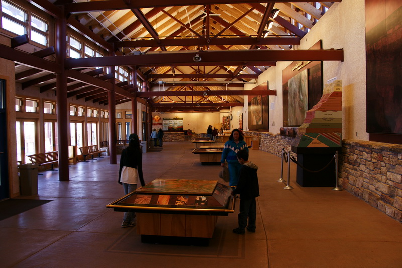 2008/GCW9.jpg