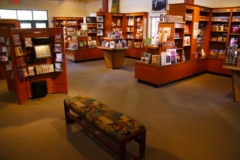 2008/GCW9.jpg