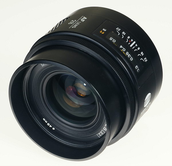 Minolta AF 28mm F/2.8 review